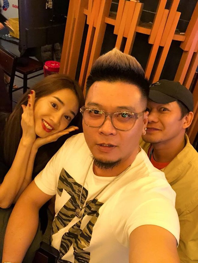 Hành động lạ lùng của Nhã Phương khiến dư luận nghi vấn Trường Giang cầu hôn bất thành